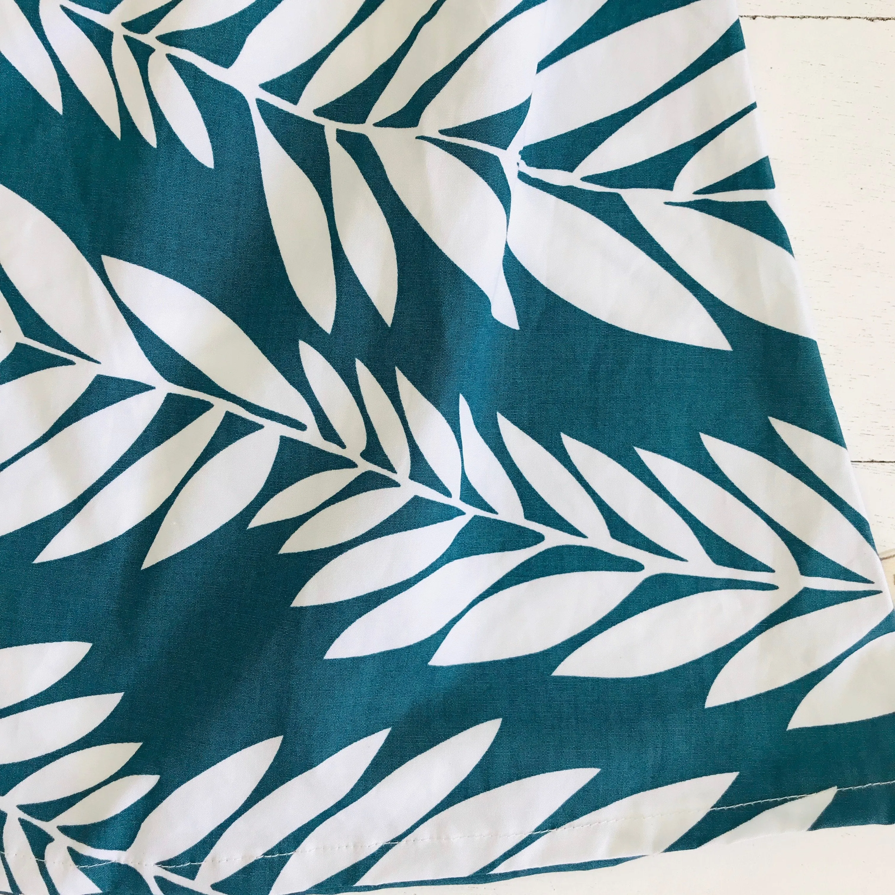 Hyacinth Dress in Tahitian Leaves Print